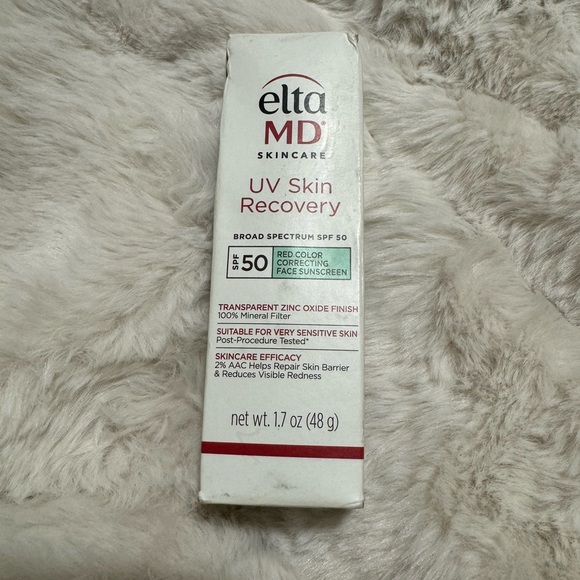 EltaMD UV Skin Recovery Broad Spectrum SPF 50 Red Color Correcting - Picture 7 of 9